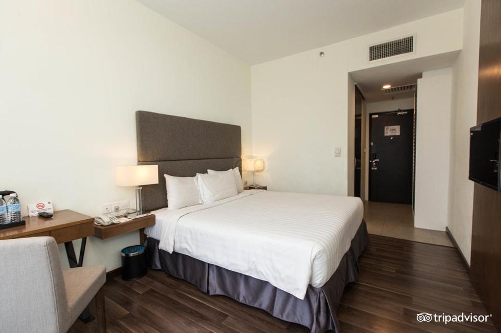 Deluxe Double Room,1533717535:JPEG