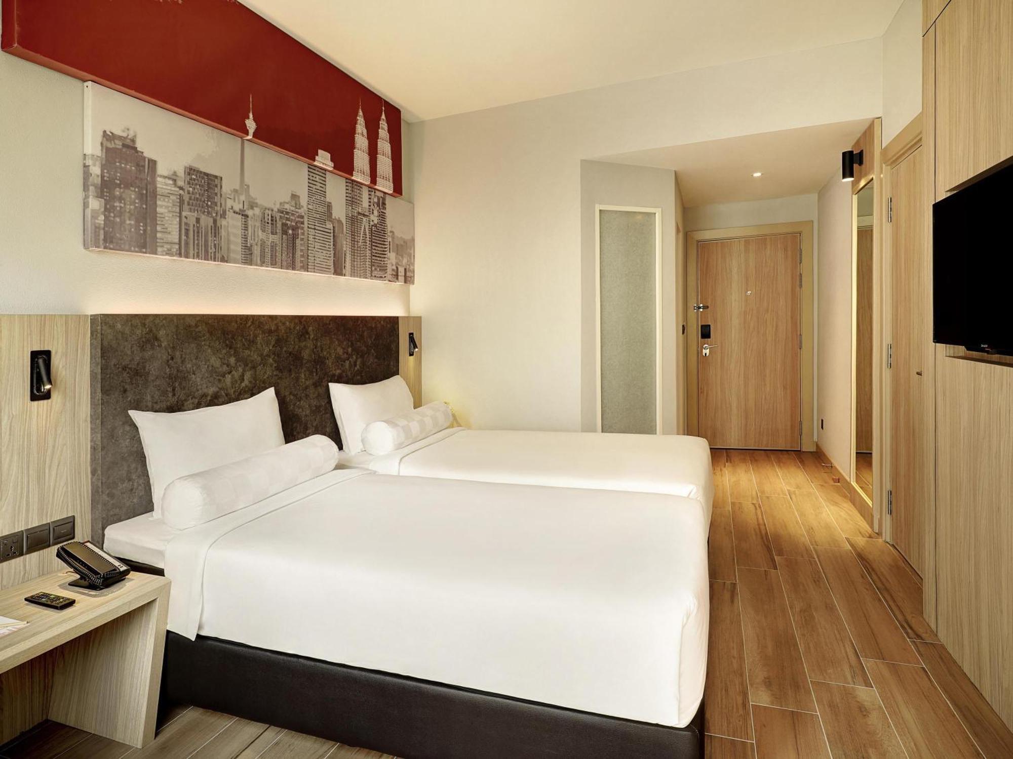Standard Room Two Single Beds